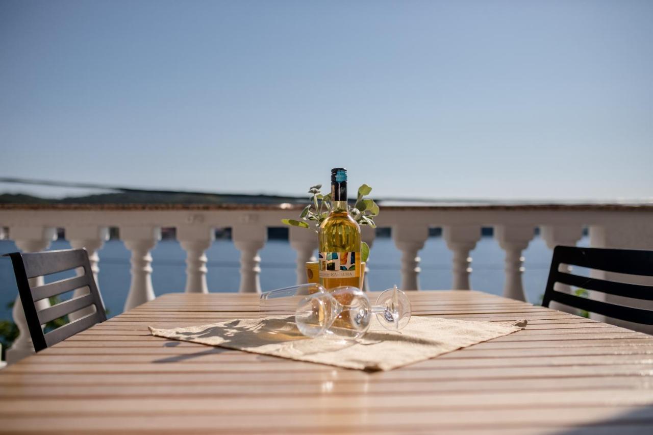 Apartments And Rooms By The Sea Supetarska Draga - Gornja, Rab - 11579 Exterior foto