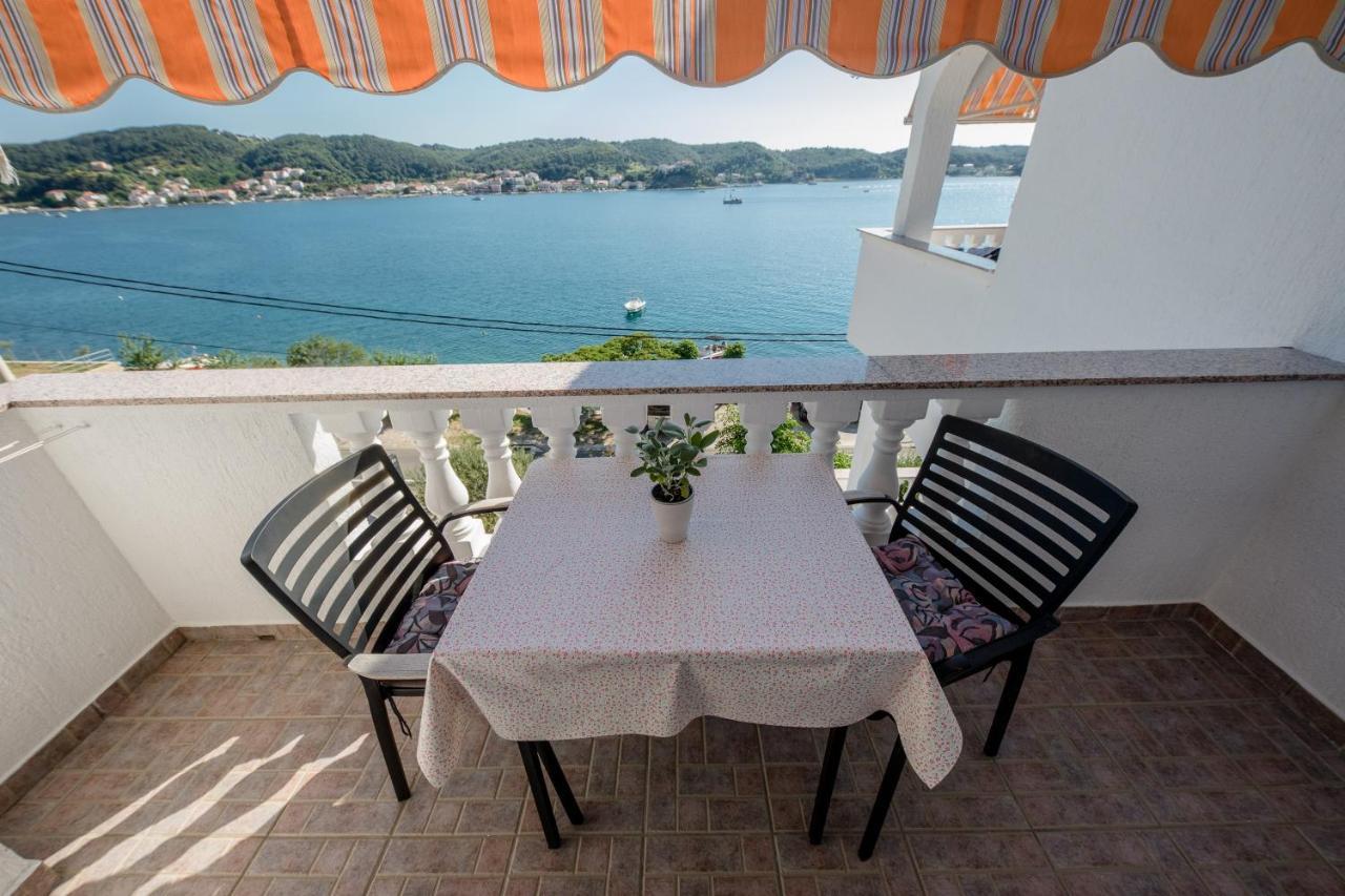 Apartments And Rooms By The Sea Supetarska Draga - Gornja, Rab - 11579 Exterior foto